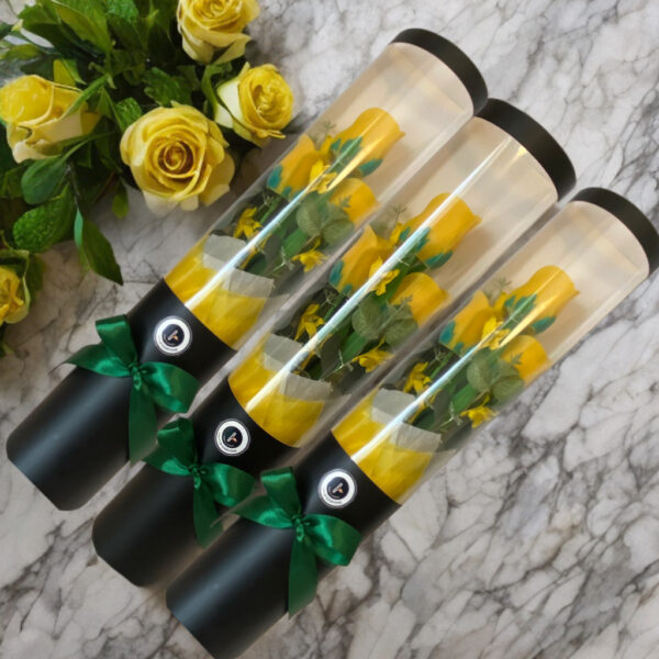 Triple Tulips Wax Melts Tube - Image 2